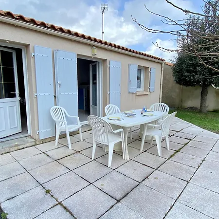 Maison Au Calme, 3 Chambres, 6 Pers. - Animaux Admis ! - Fr-1-231-347 * Бретиньоль-сюр-Мер